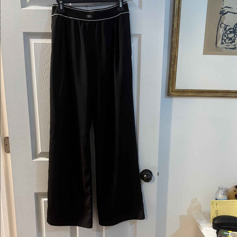 ALO Yoga Black Wide-Leg Pants
